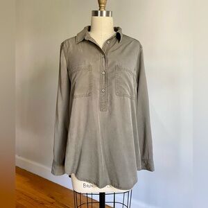 Lou & Gray | Dusty Olive Tencel Popover | Sz S